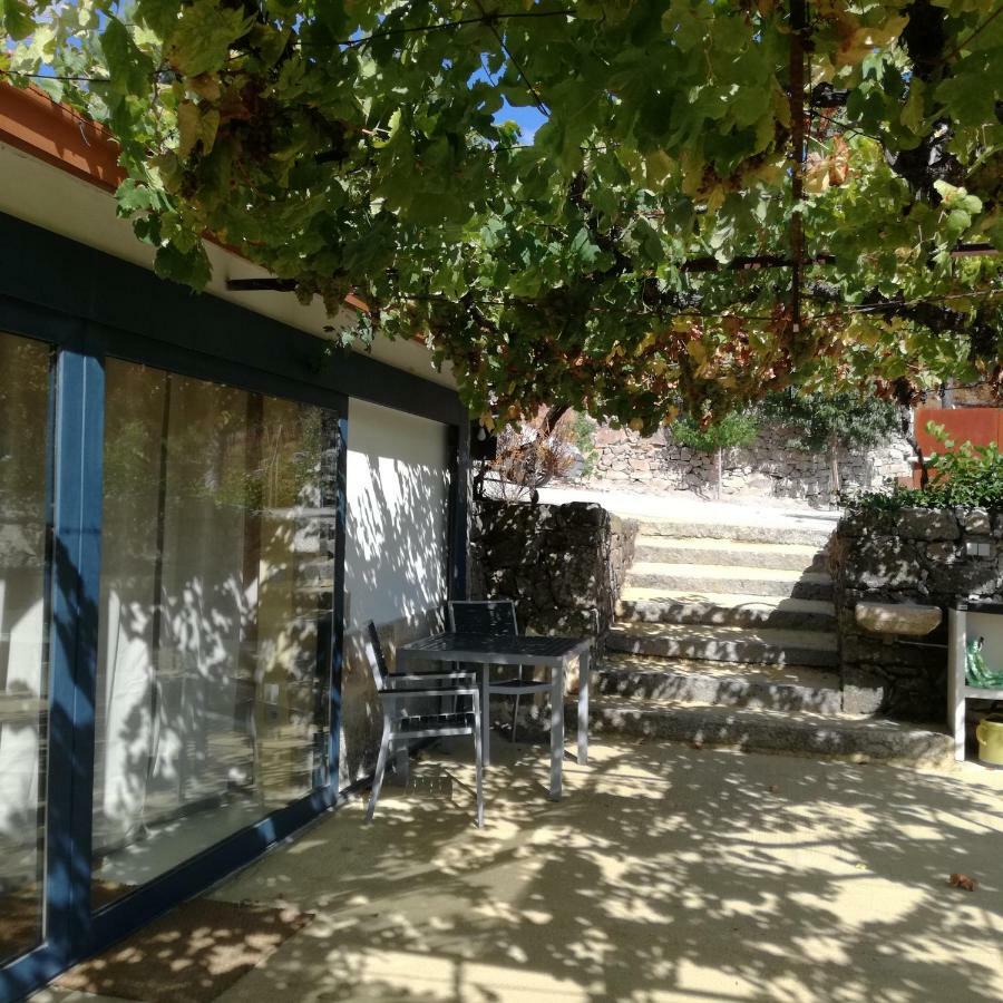 דירות Vitorino dos Piães Casa Na Quinta De Valinhas מראה חיצוני תמונה
